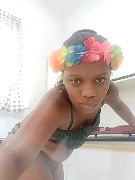 SparklingEyez online show from March 26, 7:50 am