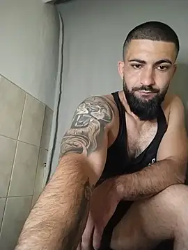 Tommy Porn  online show from May 17, 9:15 pm