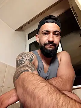 Tommy Porn  online show from April 13, 9:08 pm