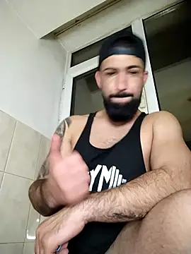 Tommy Porn  online show from April 18, 9:37 pm