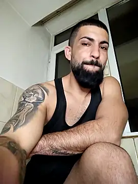 Tommy Porn  online show from April 16, 9:39 pm