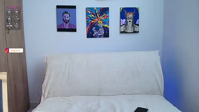 mazi  keen   online show from March 19, 9:26 pm