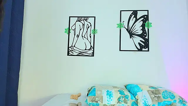 Crystal Vane online show from March 18, 7:59 pm