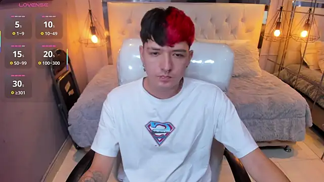 Santiago morgan online show from April 1, 10:50 pm