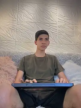 dave 925  online show from March 16, 7:05 pm