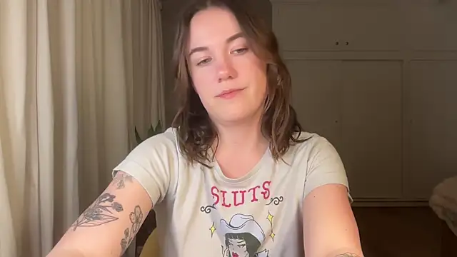 summerxo online show from March 11, 3:00 am