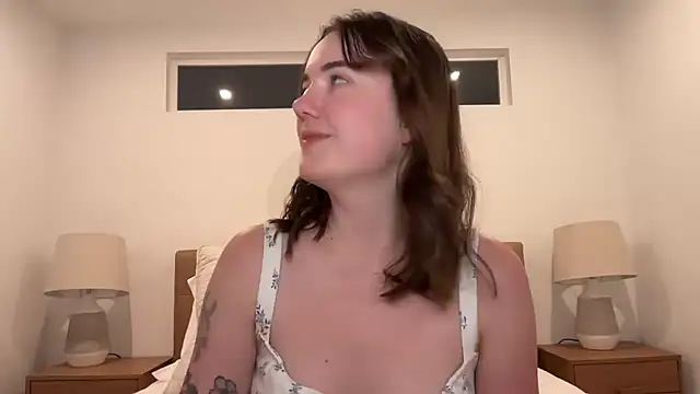 summerxo online show from April 22, 2:40 am