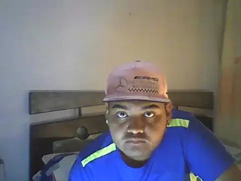 XNoahDeepThroatX online show from April 23, 6:09 am