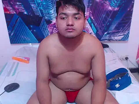 XNoahDeepThroatX online show from March 21, 8:24 pm