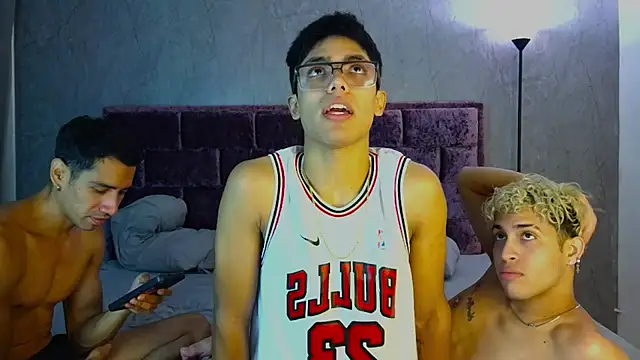 Wild Squad online show from April 30, 6:59 pm