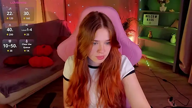 TiffanyVex online show from May 24, 3:45 pm