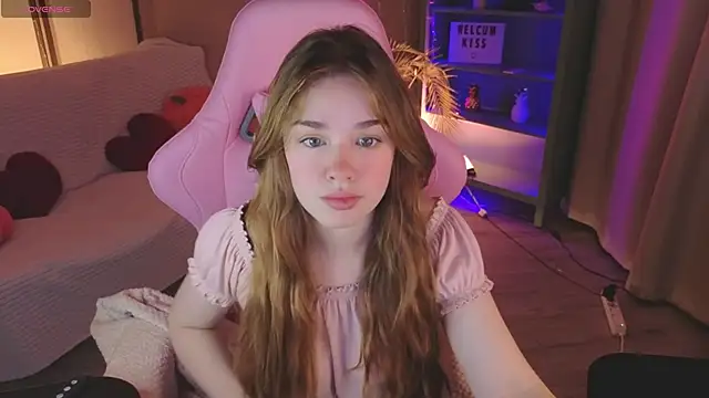 TiffanyVex online show from April 14, 3:28 pm