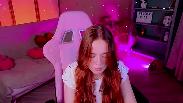 TiffanyVex online show from July 30, 1:43 pm