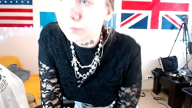 Nica Kawaii online show from March 11, 6:29 am