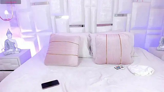 im ximena  online show from March 5, 10:05 pm