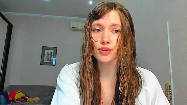 MaryannSofts online show from May 26, 11:08 am