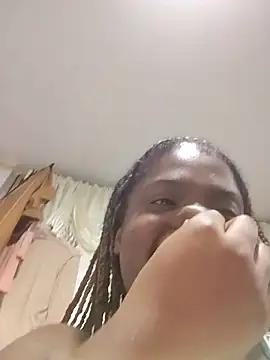 YourLiaa  online show from March 10, 11:53 pm