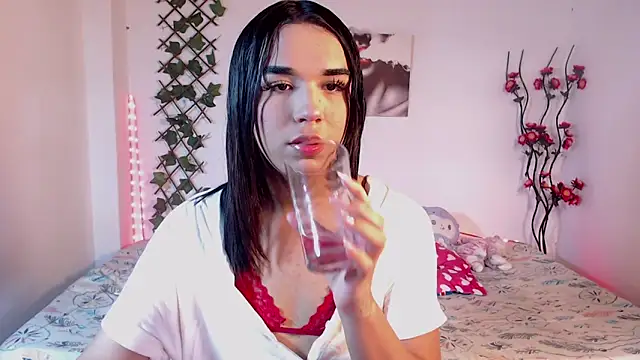Candyy doll   online show from May 20, 7:11 pm