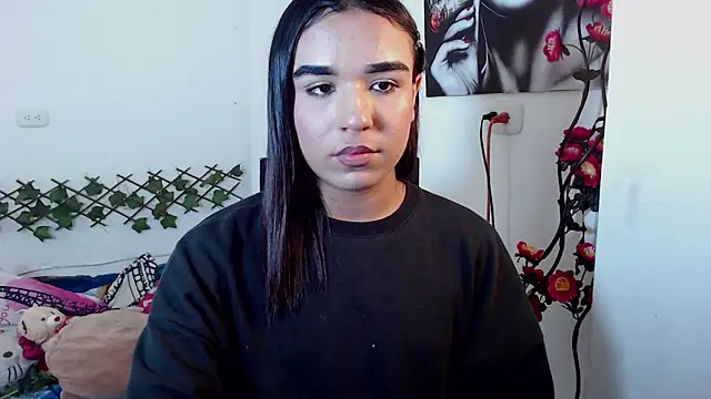 Candyy doll   online show from May 12, 5:04 am