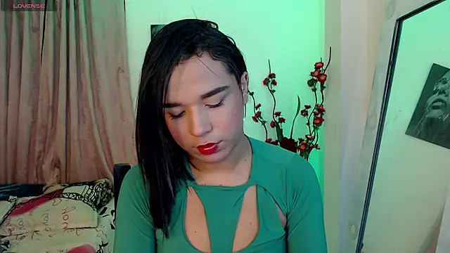 Candyy doll   online show from March 17, 8:39 am