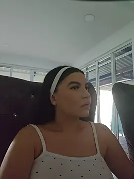 Pretty Julieta online show from March 26, 10:18 pm