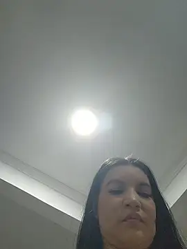 Pretty Julieta online show from March 28, 9:05 pm