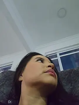 Pretty Julieta online show from March 12, 10:36 pm