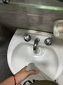 Nicooli25 online show from March 6, 10:49 pm