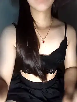 Fiona 2026 online show from April 12, 2:20 pm