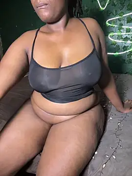 Sollybunny online show from June 3, 3:40 am