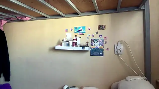 AquilineOrites online show from March 23, 6:35 am