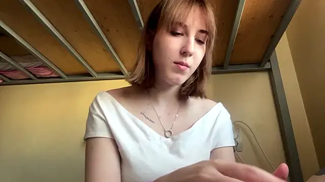 AquilineOrites online show from March 10, 6:50 am