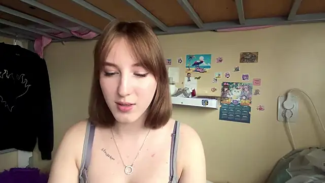 AquilineOrites online show from March 26, 7:06 am