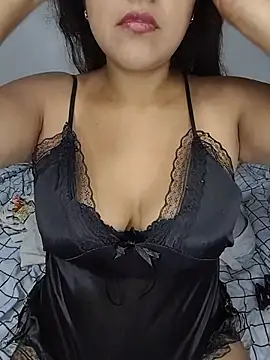shantal1921 online show from June 4, 11:09 pm