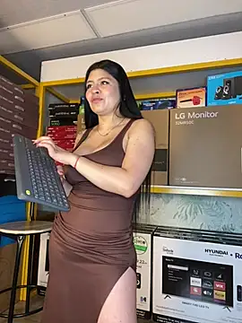 Snapshot of MeganSpencer_ chatting on May 20, 4:31 am MeganSpencer online show from May 20, 4:31 am