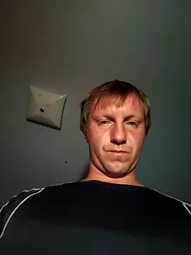 stickyrickie online show from March 6, 9:37 am