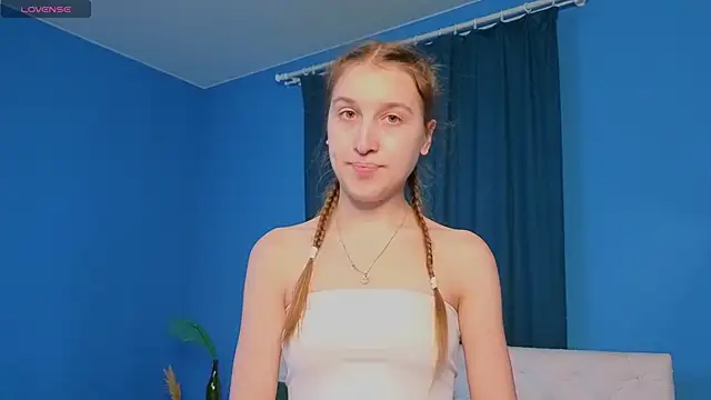 Xenia paradise online show from May 24, 12:32 am