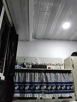 Snapshot of TuCanero23cm chatting on June 7, 7:57 am TuCanero23cm online show from June 7, 7:57 am