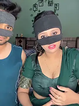 Snapshot of your_bhabhi_love chatting on May 23, 5:45 pm your bhabhi love online show from May 23, 5:45 pm