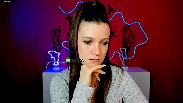 jessi lady1 online show from April 14, 4:50 am