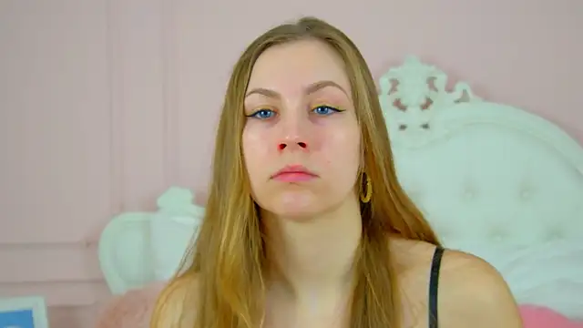 AprilSpringer online show from April 11, 4:31 am