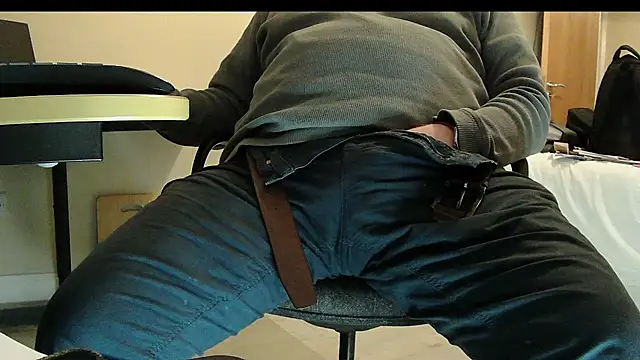 schwanz0967 online show from April 12, 10:35 pm