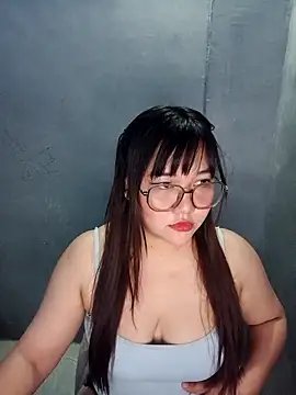 mabyhot16 online show from April 10, 2:35 pm