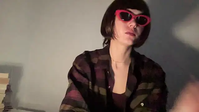 SlowVenomXX online show from April 1, 4:26 pm