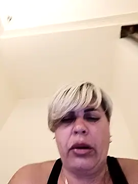 2BI-HOT online show from March 5, 9:00 pm