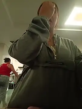 Ninablaze1 online show from April 14, 7:30 pm