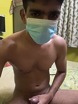 Snapshot of BombaySam78 chatting on June 19, 6:58 pm BombaySam78 online show from June 19, 6:58 pm