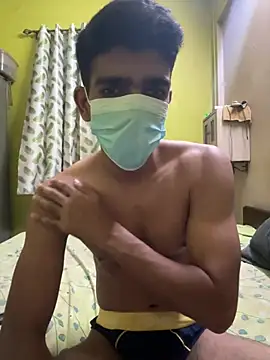 Snapshot of BombaySam78 chatting on June 17, 6:40 pm BombaySam78 online show from June 17, 6:40 pm