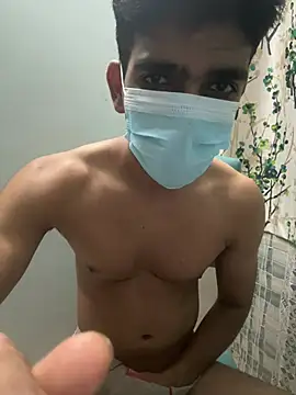 Snapshot of BombaySam78 chatting on July 16, 9:45 pm BombaySam78 online show from July 16, 9:45 pm