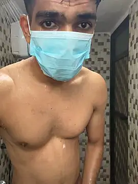Snapshot of BombaySam78 chatting on July 18, 10:24 am BombaySam78 online show from July 18, 10:24 am